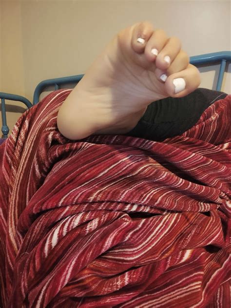 blowjob feet up Search